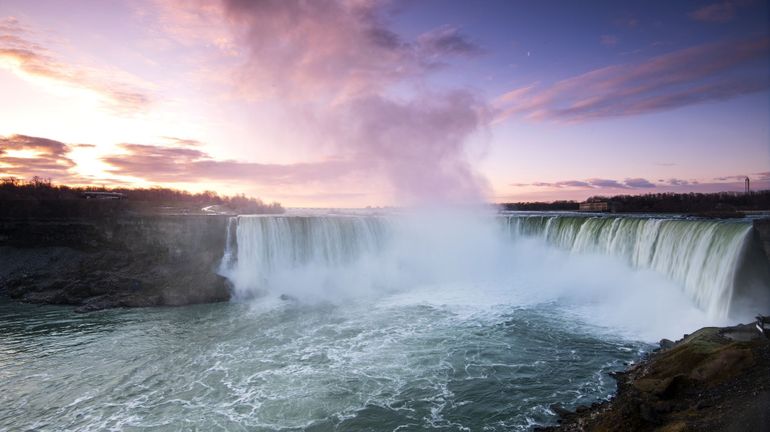 Arc-en-ciel : une touche de magie en plus aux chutes du Niagara