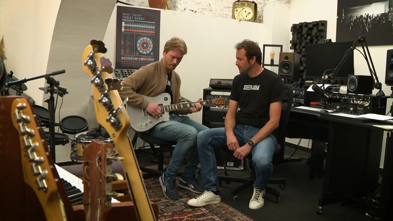 Made in Belgium : créateurs de guitares électriques& en aluminium