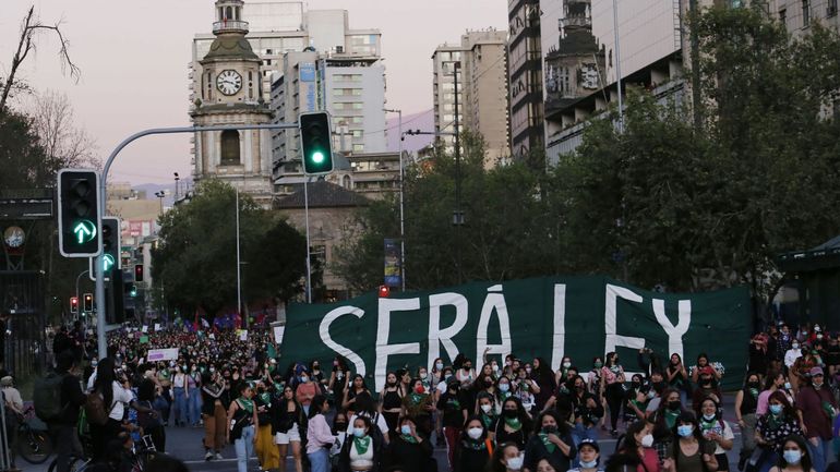 Chili : rejet d'une proposition de loi sur la dépénalisation de l'avortement