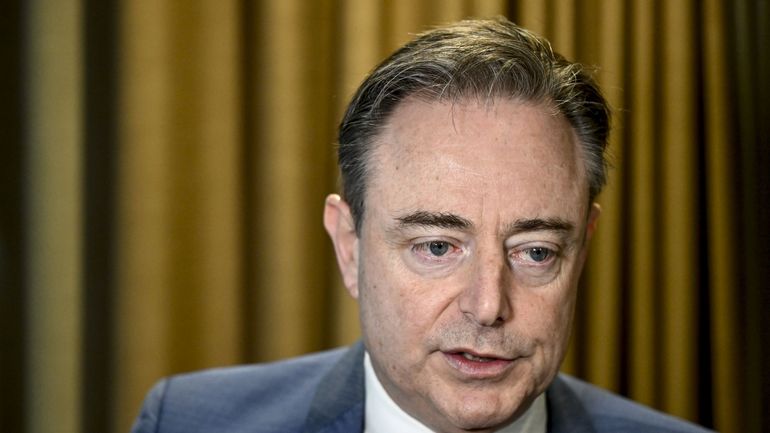 Guerre en Ukraine : le président ukrainien Volodymyr Zelensky invite Bart De Wever à Kiev