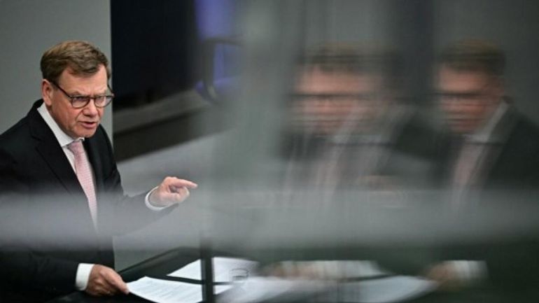 Un Danois suspecté d'avoir espionné des cibles juives à Berlin extradé en Allemagne