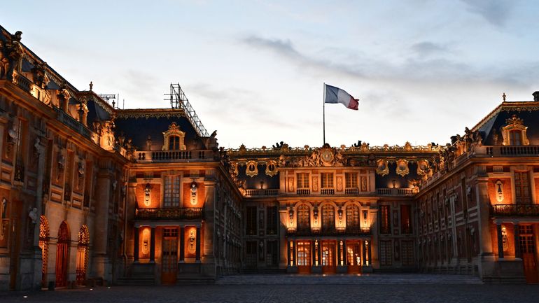 Huit mois de prison avec sursis pour une alerte à la bombe à Versailles