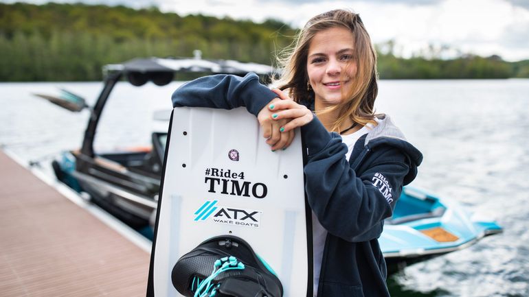 Wakeboard: Luna Cassart, la rideuse girly