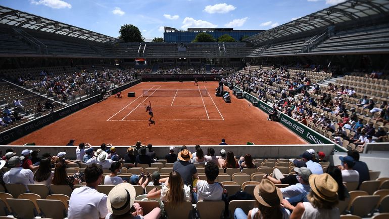 Roland-Garros : Quand le public est invité à quitter le stade en raison du couvre feu