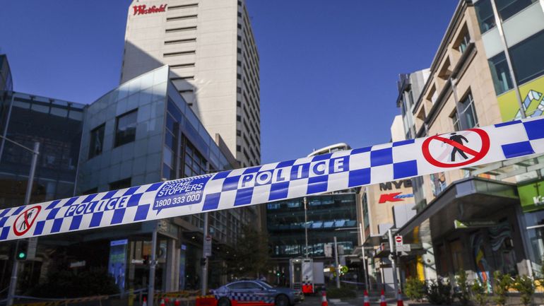 Australie : un garçon de 15 ans arrêté après avoir blessé quatre personnes dans une église de Sydney