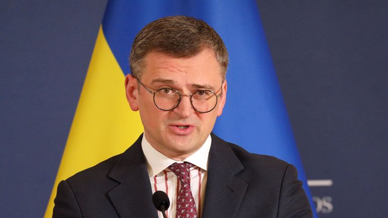 Le chef de la diplomatie ukrainienne Dmytro Kouleba s'inquiète de l'aide occidentale 