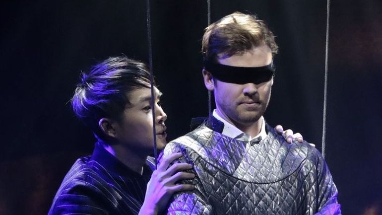 Cameron Black l'illusionniste : quand la magie s'invite au FBI !