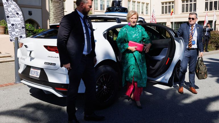La princesse Astrid teste une voiture sans chauffeur en Californie: 