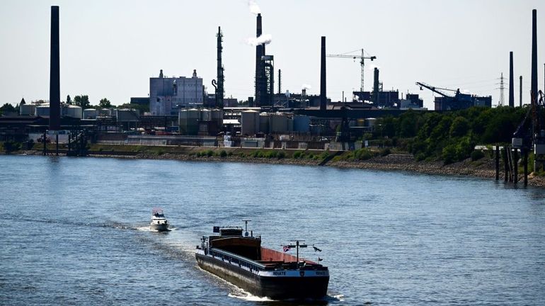 En Allemagne, les eaux basses du Rhin font craindre un arrêt partiel du trafic fluvial