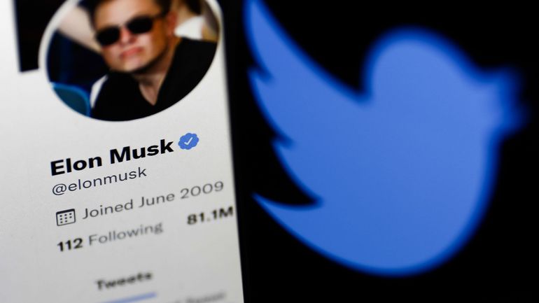 Elon Musk rachète le réseau social Twitter