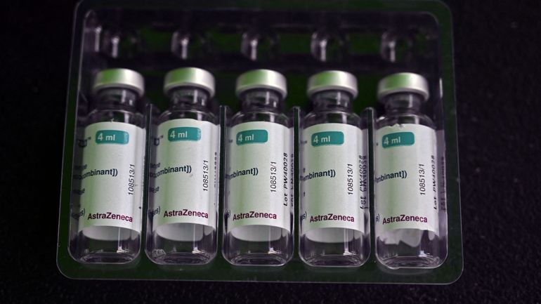 Vaccins contre le coronavirus: AstraZeneca et l'Union européenne annoncent un accord mettant fin à leur contentieux