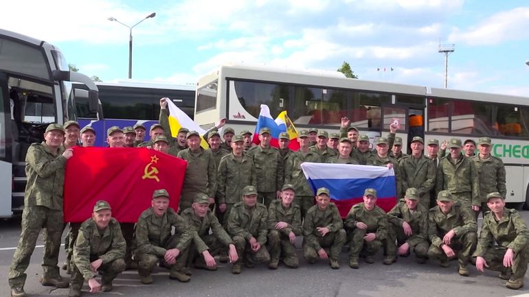 Guerre en Ukraine : la Russie va transmettre à l'Ukraine ses conditions pour une fin du conflit après l'échange de prisonniers en cours