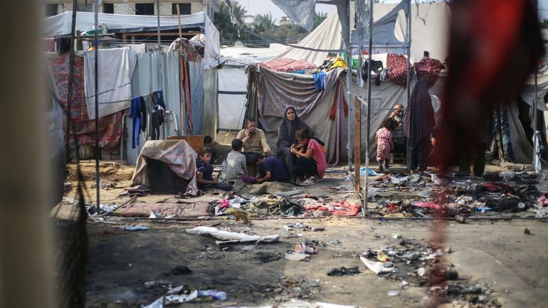 Guerre au Proche-Orient : cinquante camions d'aide entrent dans la bande de Gaza affirme Israël