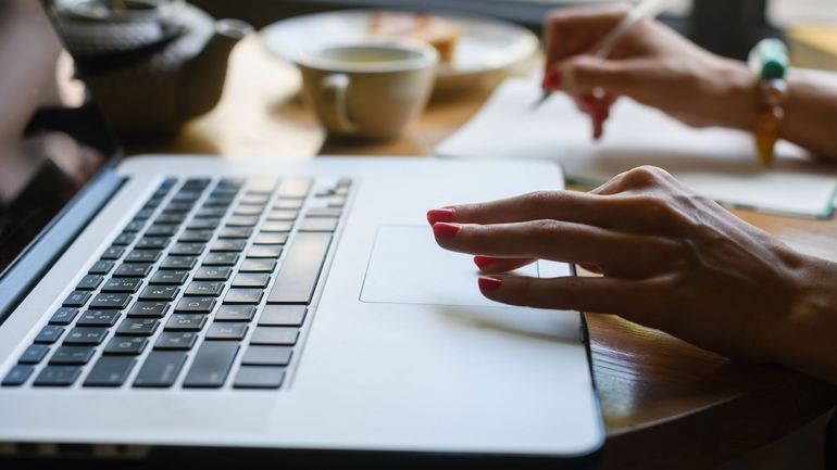 Taux d’intérêt des comptes d’épargne, remboursement des lunettes, vignette suisse : ce qui change ce 1er août