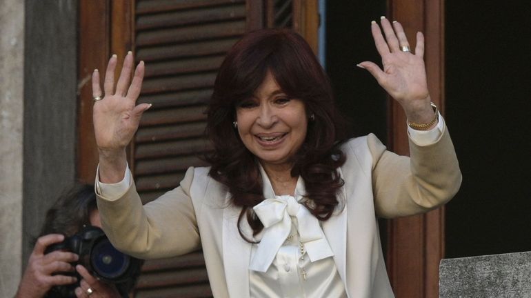 Argentine : la vice-présidente Kirchner condamnée à 6 ans de prison et inéligibilité