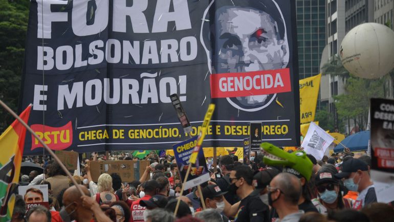Brésil : Jaïr Bolsonaro accusé de 