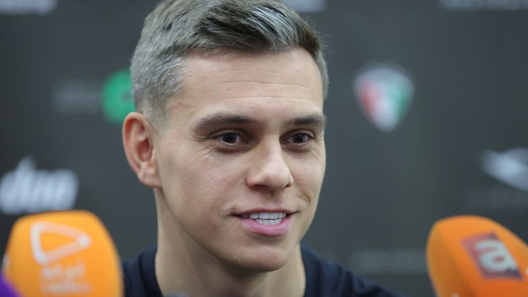 Leandro Trossard à Arsenal, pour passer des tests médicaux