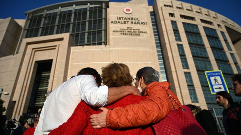 Le mécène turc Osman Kavala, bête noire d'Erdogan, condamné à la prison à vie