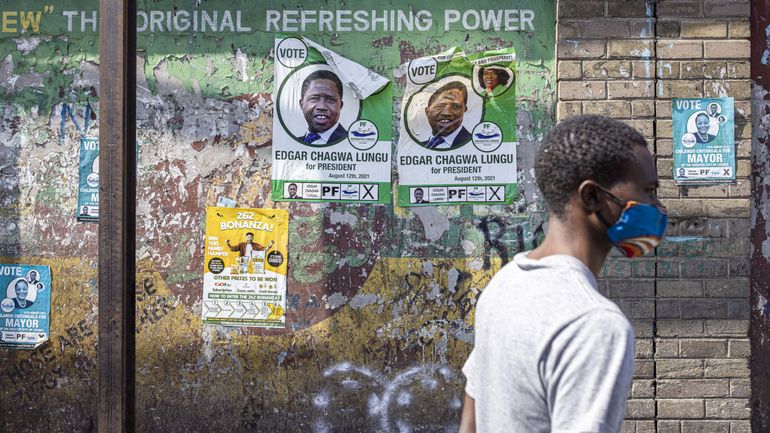 Présidentielle en Zambie : une course qui s'annonce serrée et tendue