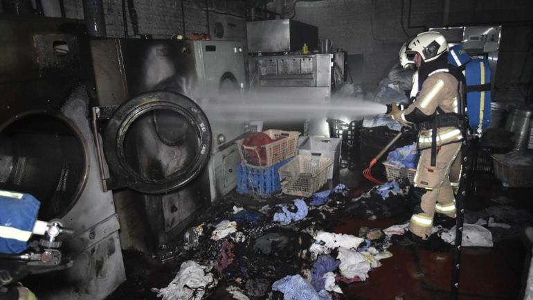Violent incendie dans un salon lavoir industriel à Ixelles mercredi soir