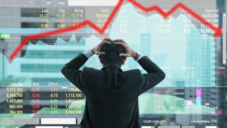 Les bourses débutent 2022 dans la douleur... en attendant cette nuit