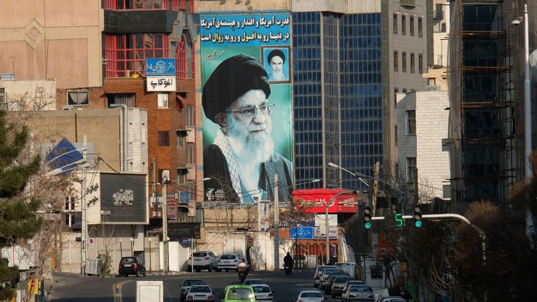 Guerre au Proche-Orient : l'ayatollah Khamenei dément que l'Iran soit derrière l'attaque du Hamas en Israël