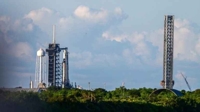 La capsule Crew Dragon s'arrime à la Station spatiale internationale