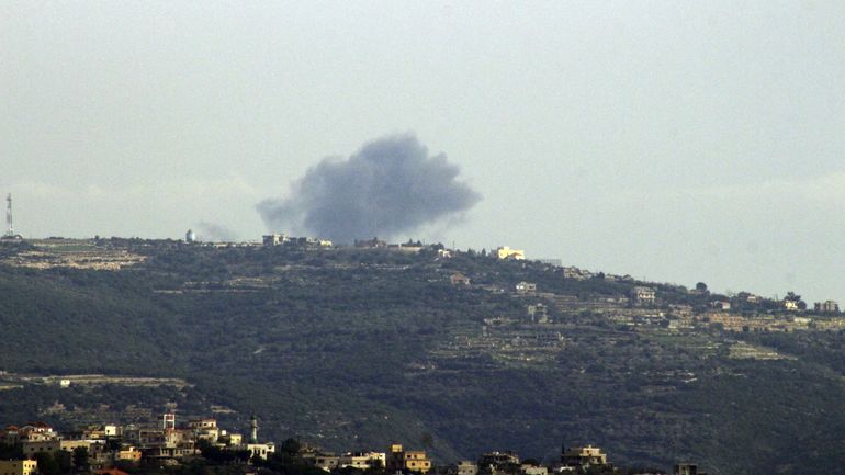 Guerre Israël-Gaza : le Hezbollah annonce avoir tiré une nouvelle salve de roquettes sur une base israélienne