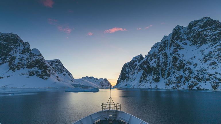 Des ONG appellent à renforcer la protection de l'Antarctique : 