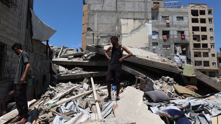 Guerre Isräel - Gaza : la Défense civile annonce 16 morts, dont 3 enfants, dans des frappes israéliennes