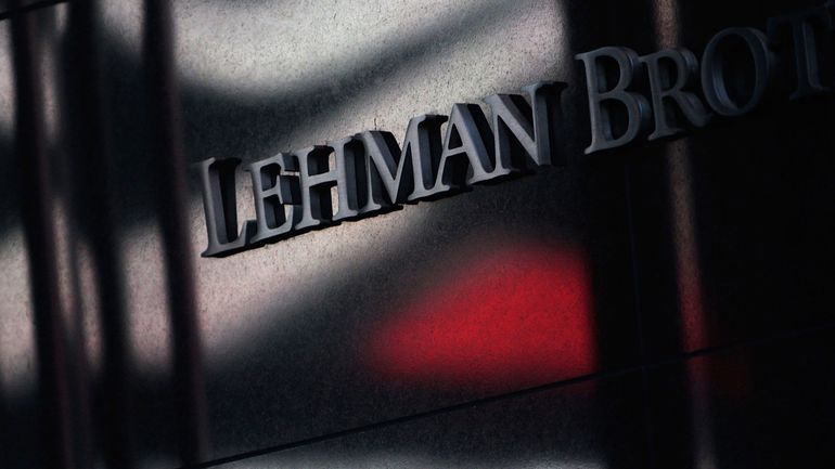 Il y a 15 ans, la faillite de Lehman Brothers& Chronique d'un krach annoncé, ses dealers, ses enseignements et les risques à venir