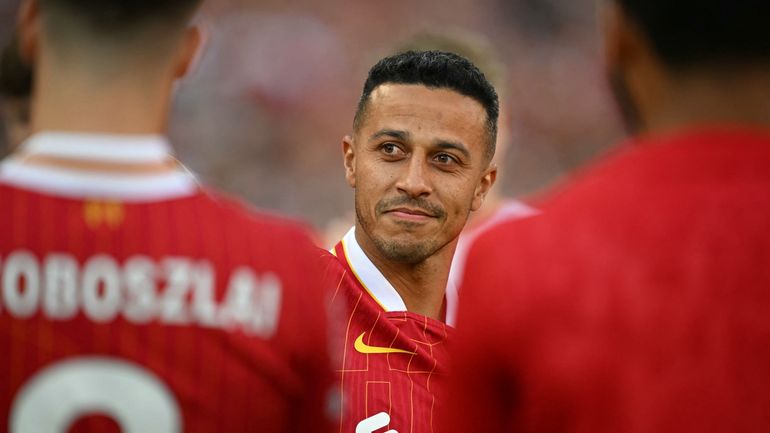 Un artiste s'en va : l'Espagnol Thiago Alcantara annonce la fin de sa carrière professionnelle
