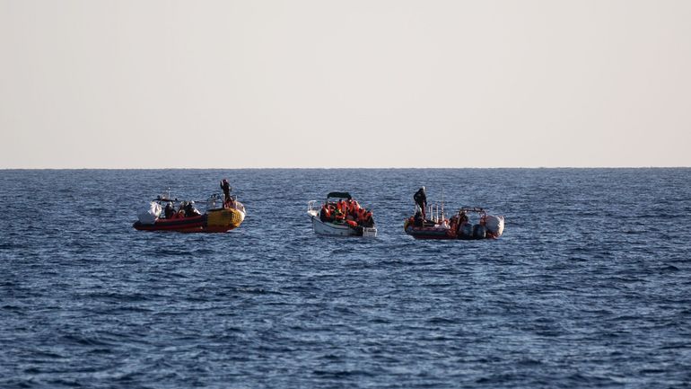 Naufrage au large du Liban: 45 personnes secourues, neuf décès