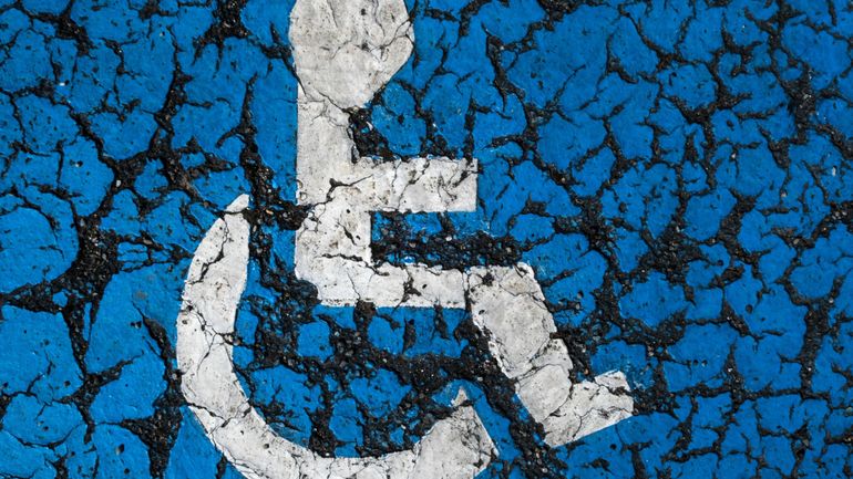L'application de stationnement pour les personnes handicapées handyPark reconnue au niveau national