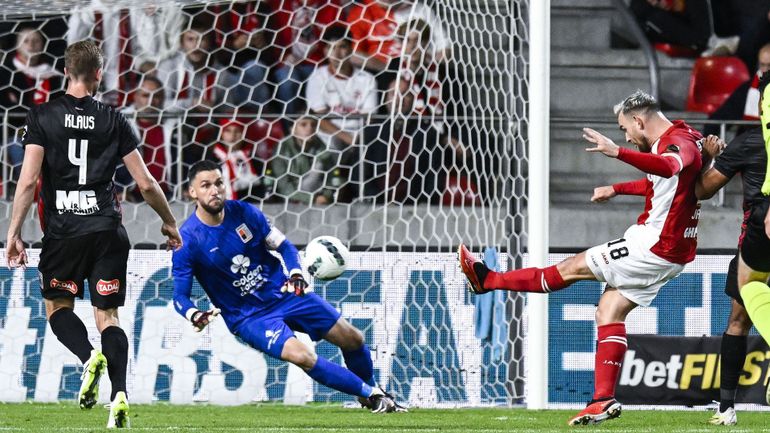 Theo Defourny, homme du match face à l’Antwerp et modeste : 