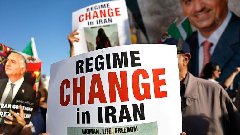 Après les frappes sur leur pays, les Iraniens se soulèveront-ils contre le régime des mollahs ?
