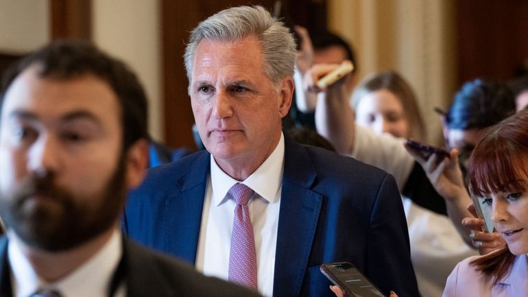 Kevin McCarthy désigné candidat républicain à la tête de la Chambre des représentants