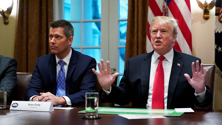 Présidentielle américaine : Donald Trump nomme l'ancien élu et père de neuf enfants Sean Duffy aux Transports