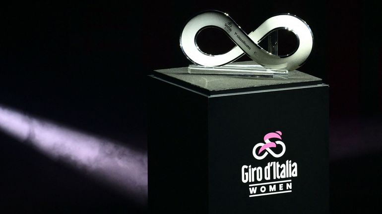 Giro 2024 : deux contre-la-montre, cinq étapes de haute montagne et une étape en mode gravel au programme