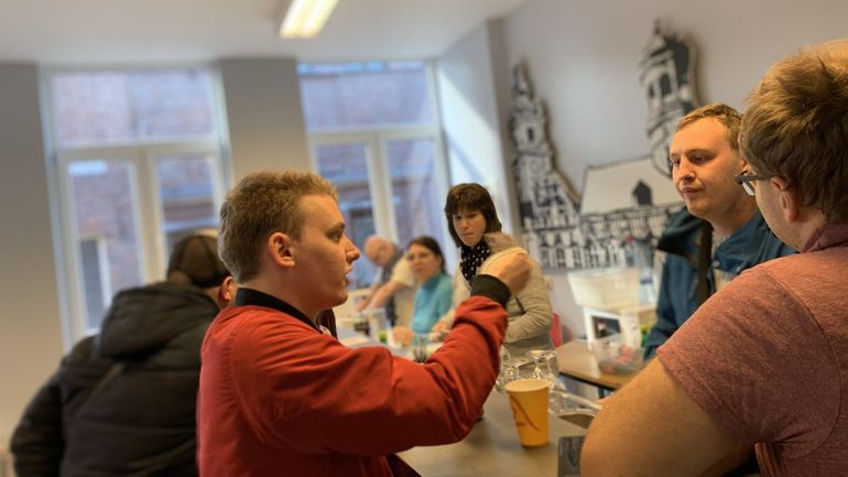 Renc'Autres : un bar montois par et pour les personnes porteuses de handicap