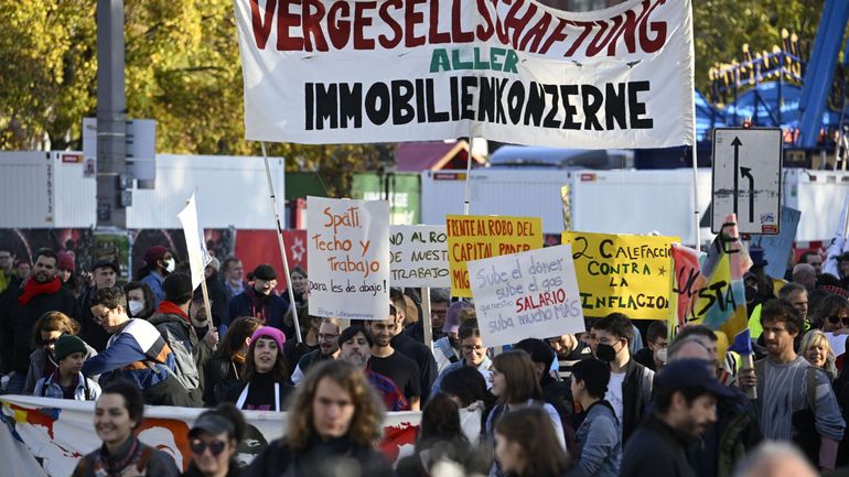 Manifestation à Berlin pour une taxation des riches et l'encadrement des prix
