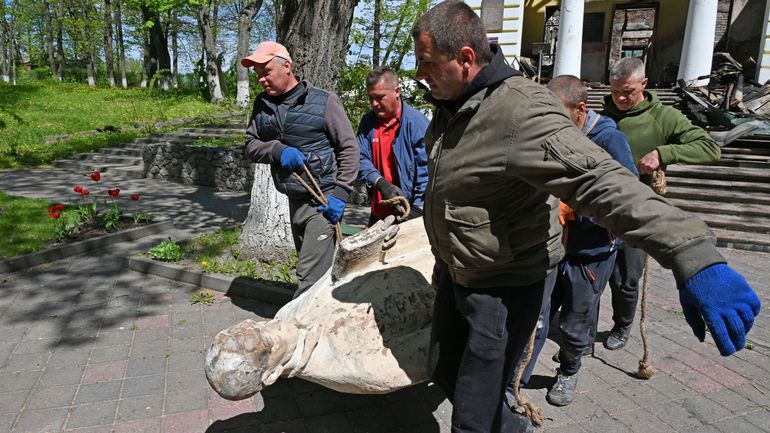 Guerre en Ukraine : plus de 200 biens culturels endommagés par la guerre en Ukraine, décompte l'Unesco