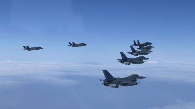Washington et Séoul envoient des avions de guerre après des tirs de missile de Pyongyang