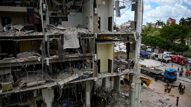 Explosion d'un hôtel à Cuba : le bilan provisoire grimpe à 27 morts, un corps retiré des décombres
