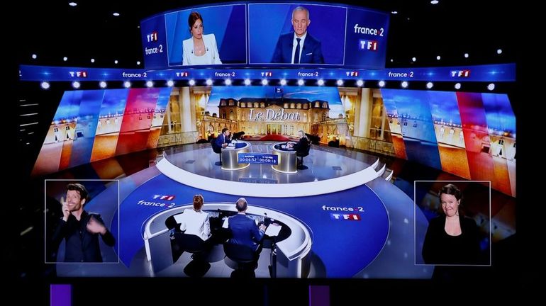 Présidentielle en France : 15,6 millions de Français ont regardé le débat Macron - Le Pen à la télévision, moins qu'en 2017
