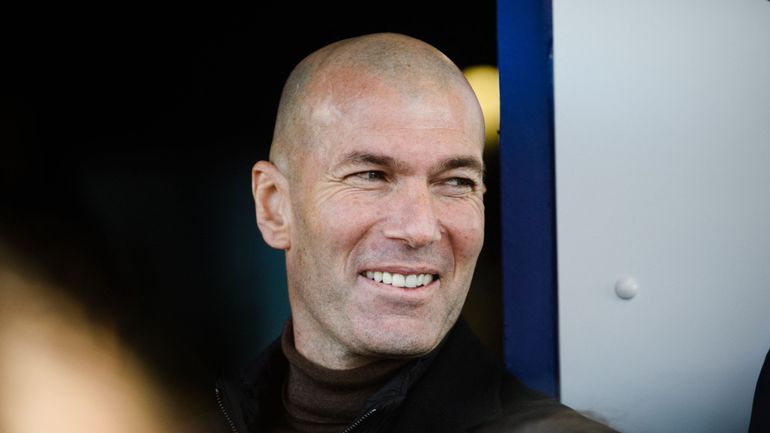 A 50 ans, Zidane rêve des Bleus et juge le PSG "pas d'actualité"