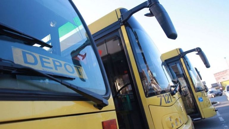 Grève spontanée aux TEC : peu de bus circulent au départ des dépôts d’Houdeng et de Mons