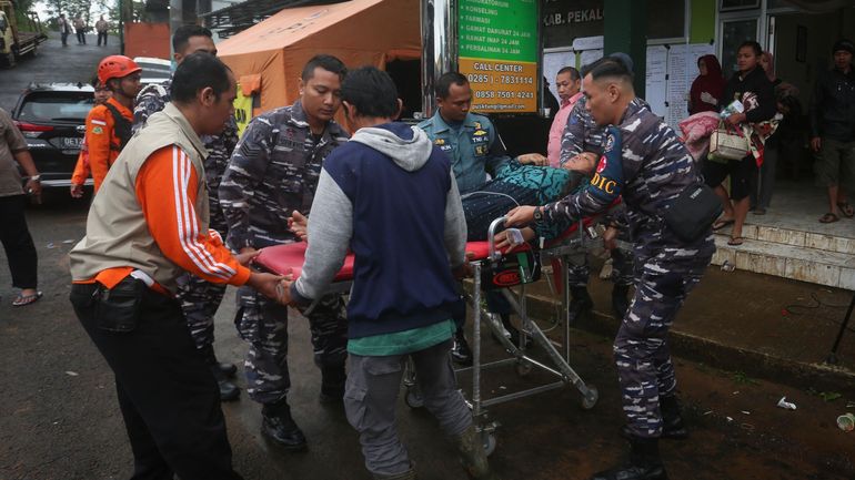 Au moins 19 morts dans un glissement de terrain en Indonésie