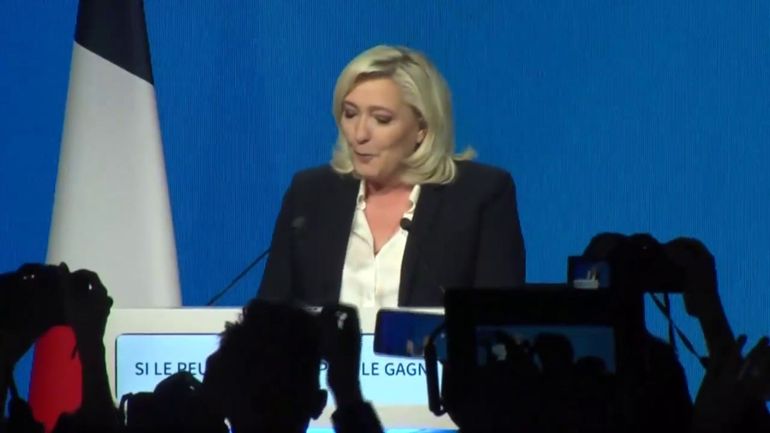 Présidentielle en France : Le Pen appelle au 