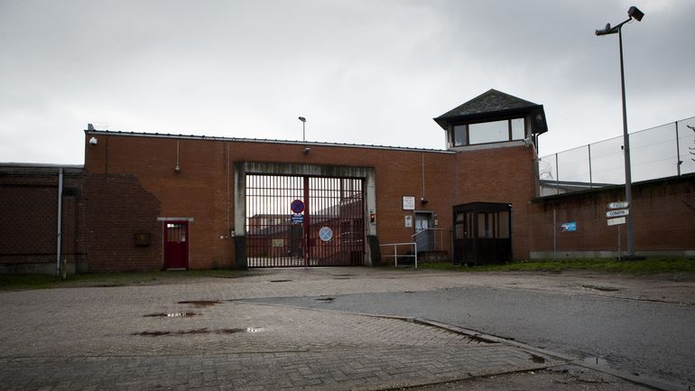 Le personnel des prisons wallonnes pour 24h en grève ce lundi dès 22h, après les prisons flamandes et bruxelloises